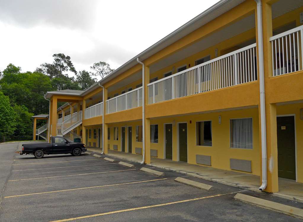 Red Roof Inn Valdosta - University Buitenkant foto