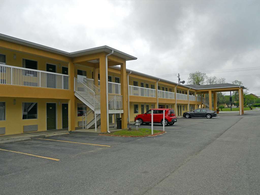 Red Roof Inn Valdosta - University Buitenkant foto